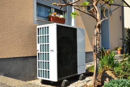 Chauffage r&eacute;versible, confort en hiver comme en &eacute;t&eacute;
